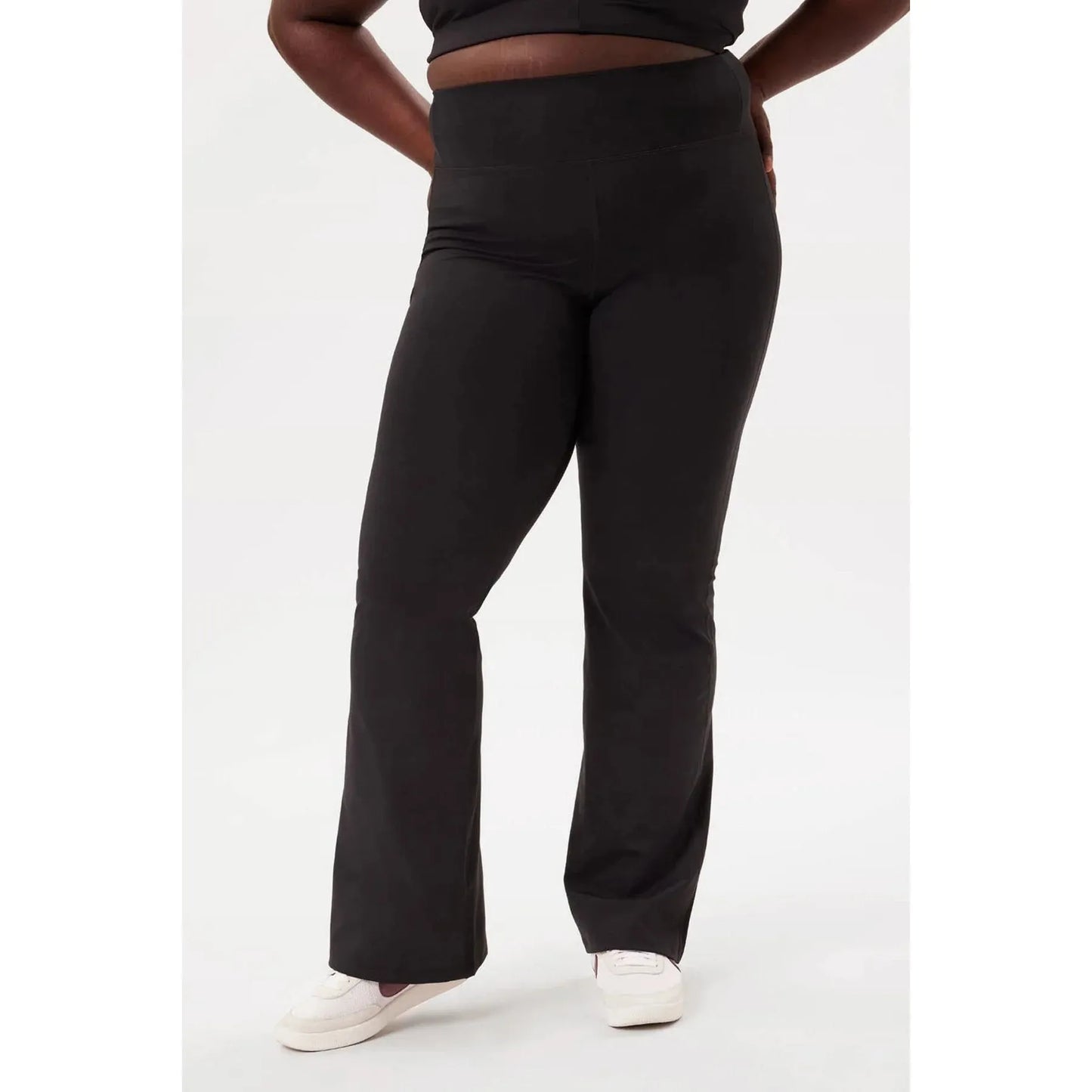 Girlfriend Collective Compressive Flare Leggings