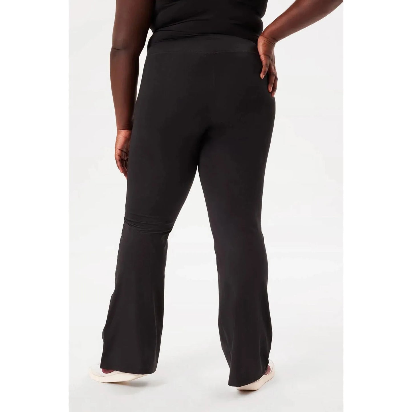Girlfriend Collective Compressive Flare Leggings