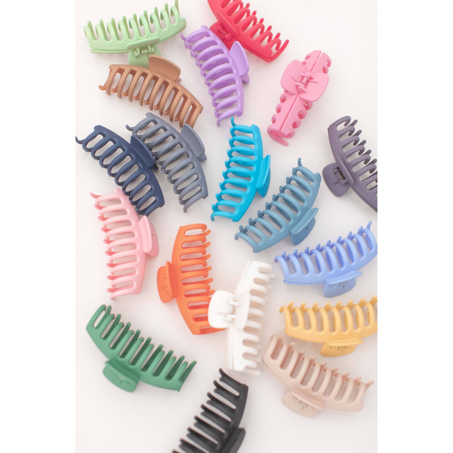 Classic Hair Clip - Matte