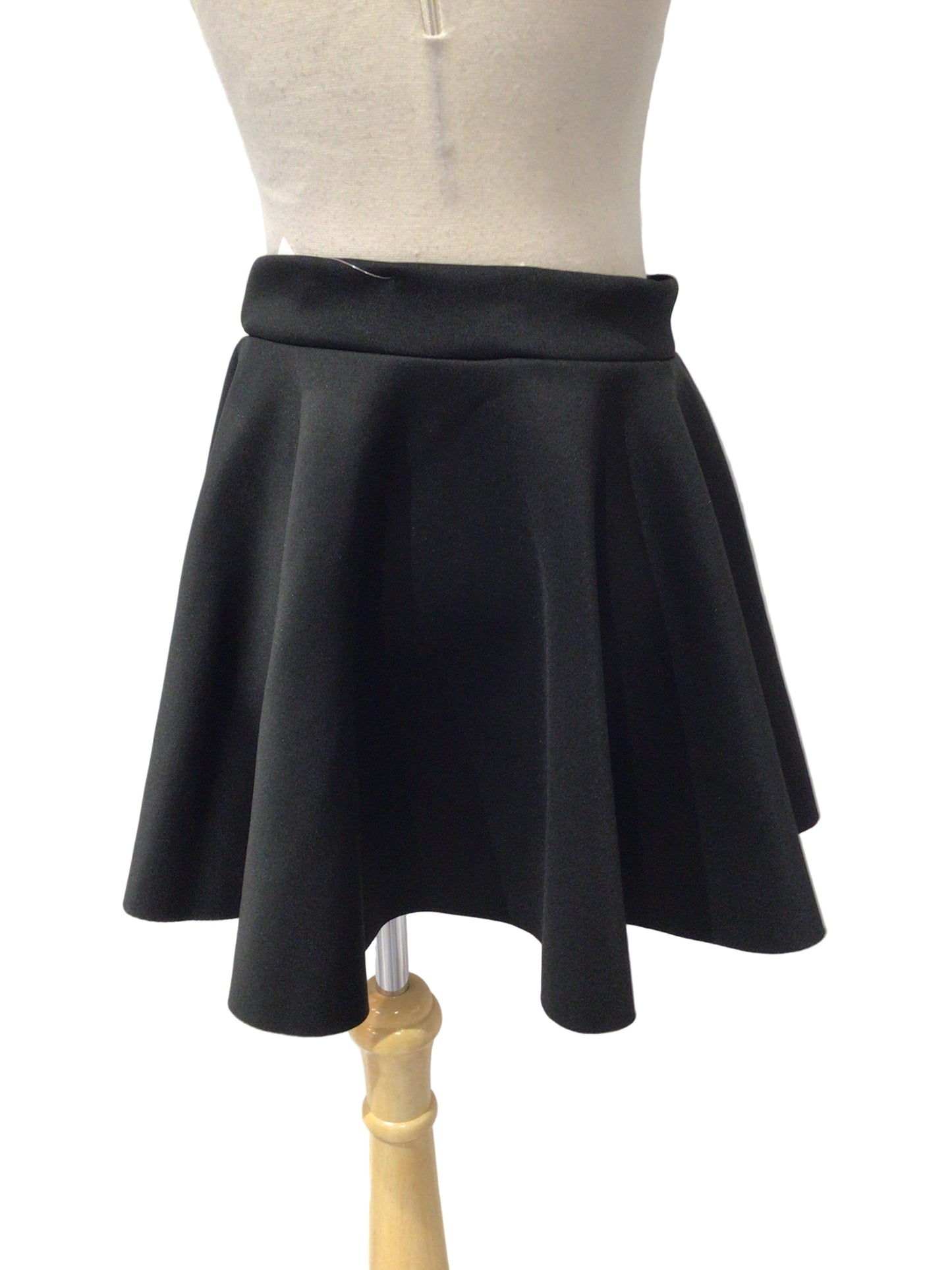 Black Short Circle Skirt