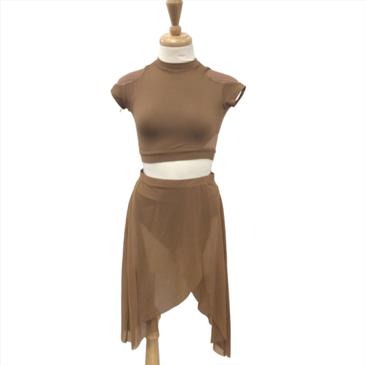 Caramel Three Piece Contemporary