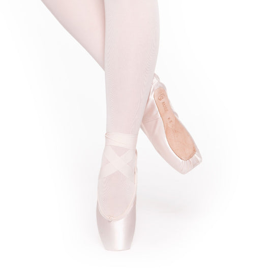 Russian Pointe Mabe Pointe Shoe